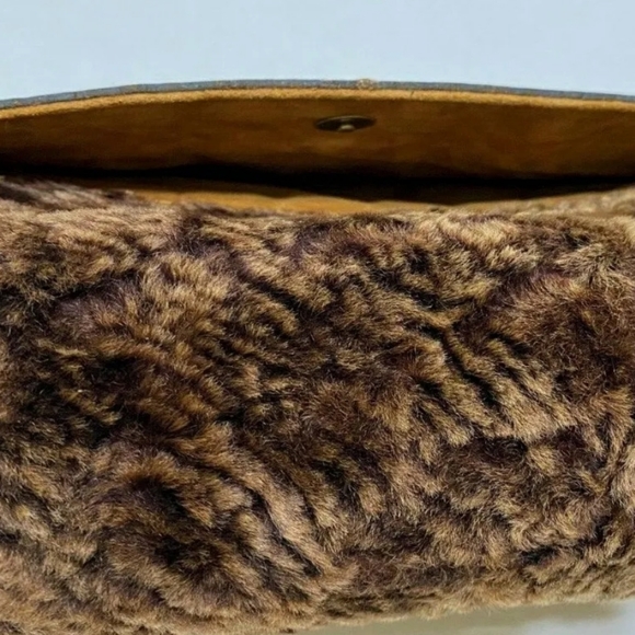 Patricia Nash shearling and leather crossbody bag with pom poms 9"x 7"x 2.5" - Picture 8 of 14